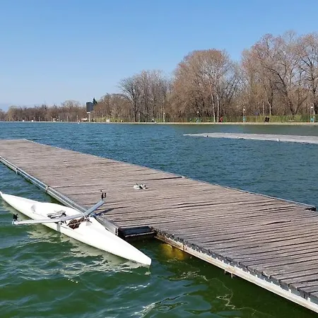 דירה Rowing Base
